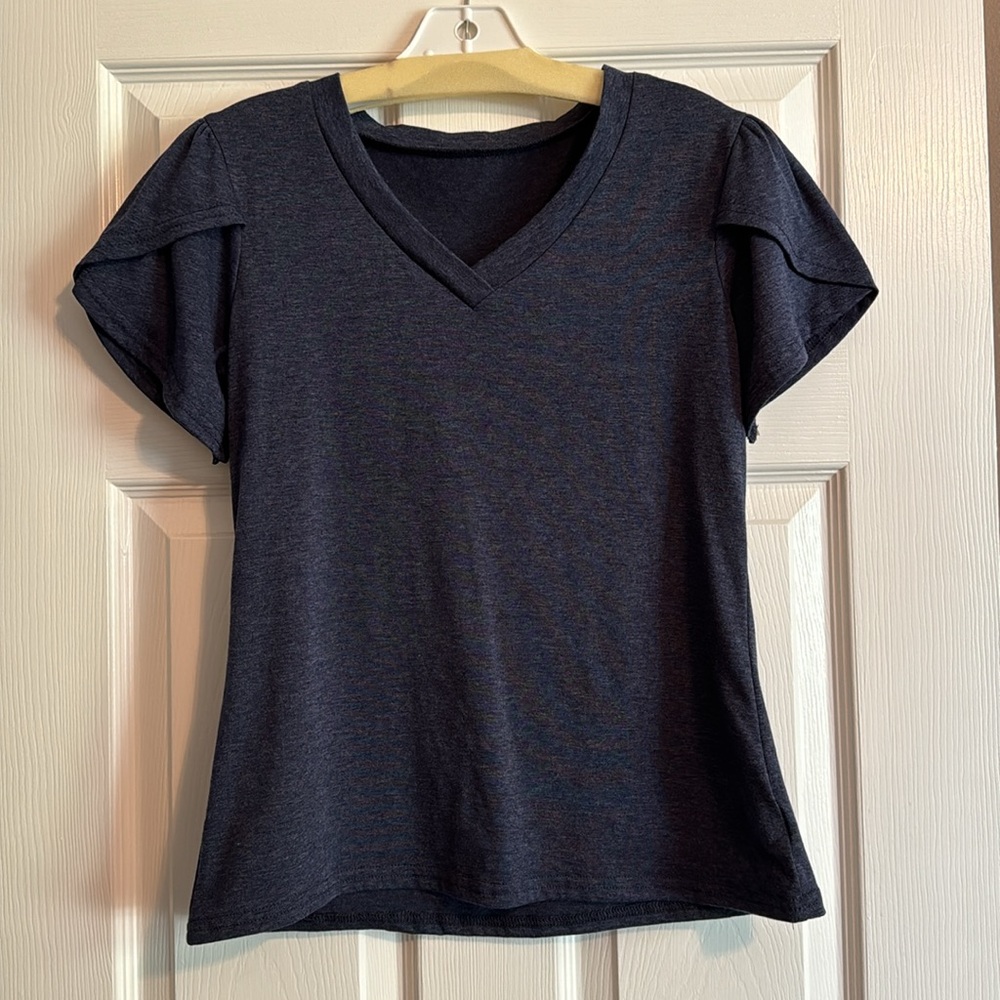 Bundle of Five Cap Sleeve T Shirts Size M